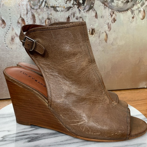 Lucky Brand | Open Toe Heels - Picture 3 of 11